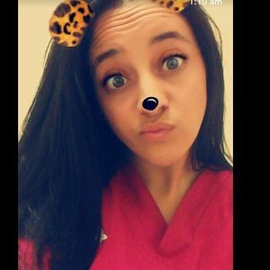 Meet your Posher, Ashley